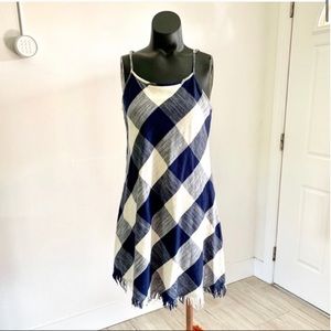 Universal Thread Women’s Checked Dress